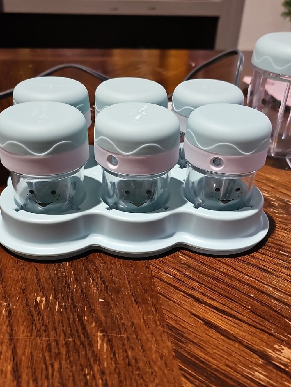 Nutribullet Baby Blender Set in Light Blue - Picture 3 of 4